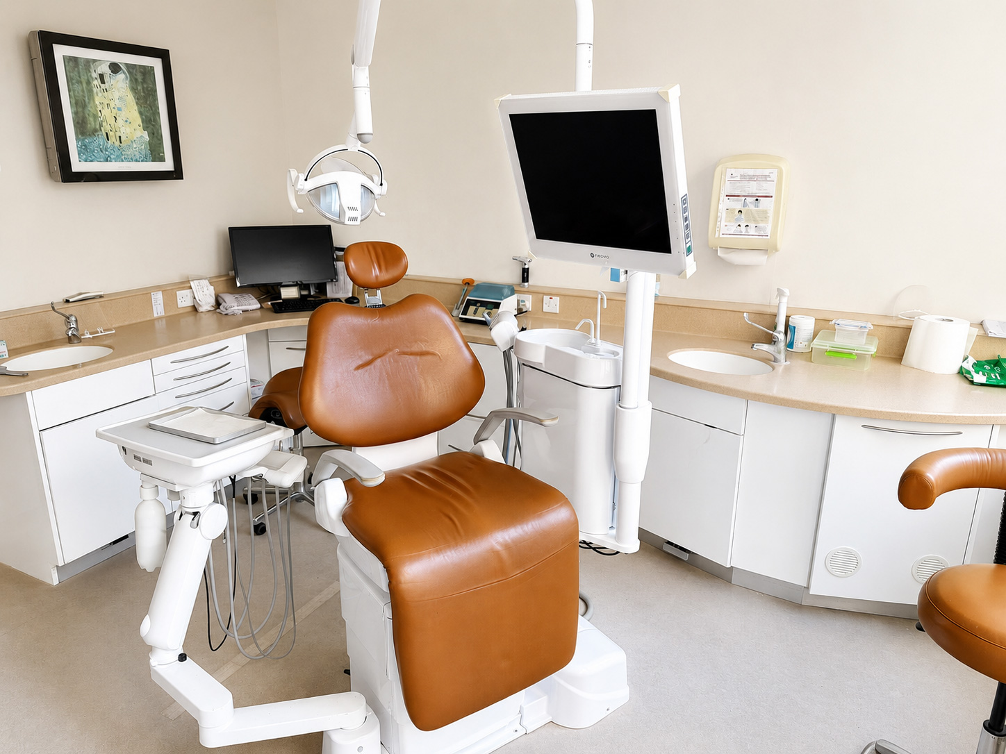 Modern dental surgery at Dental Solutions in Croydon